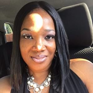 Meet your Posher, Dakia